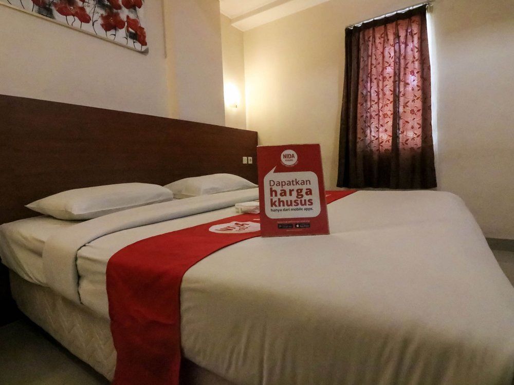 Reddoorz @ Raya Kuta Otel Kuta Lombok Dış mekan fotoğraf