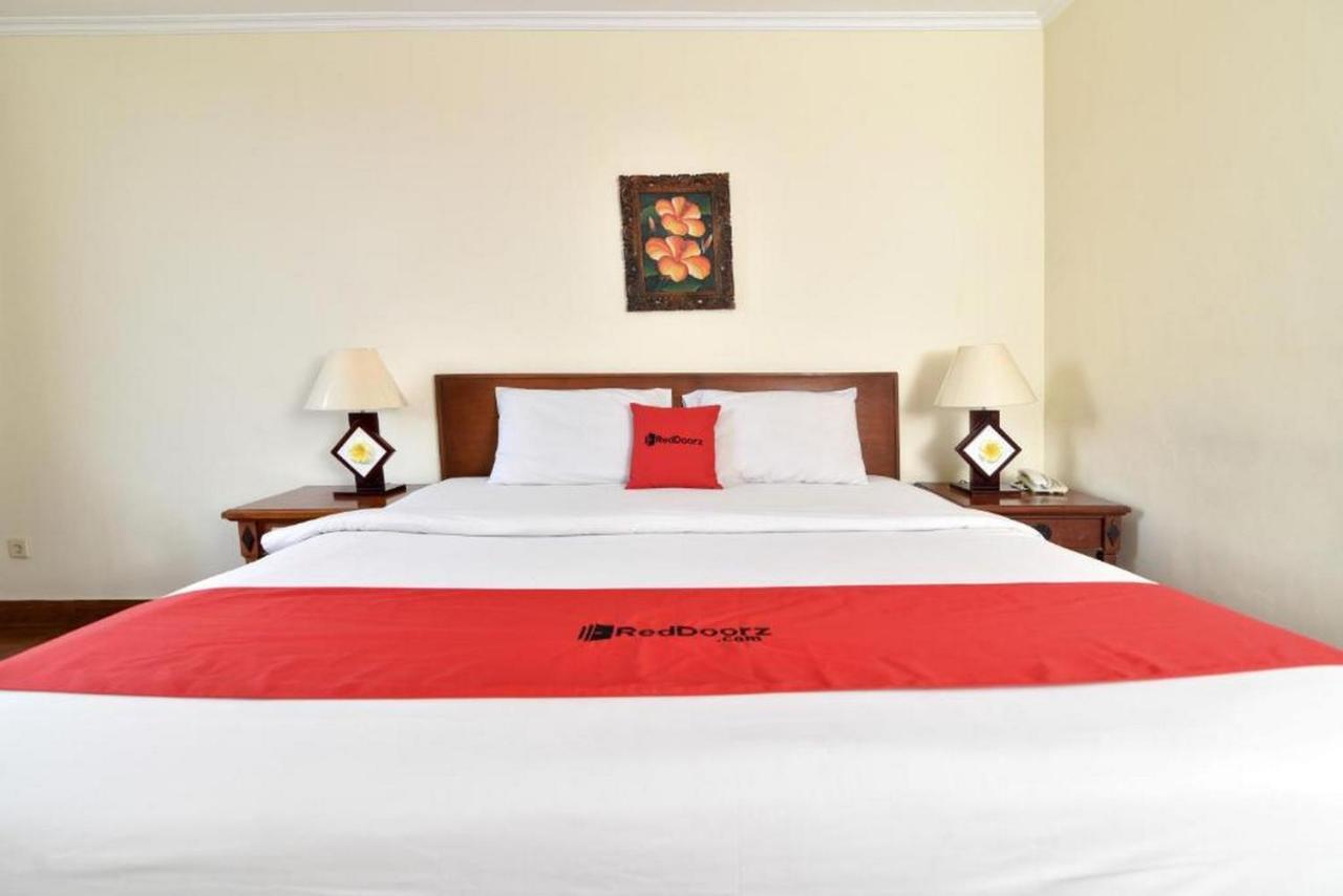 Reddoorz @ Raya Kuta Otel Kuta Lombok Dış mekan fotoğraf