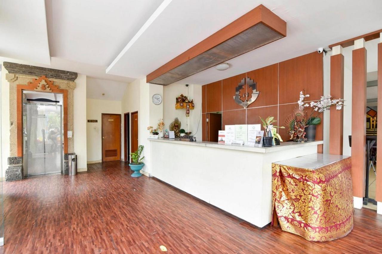 Reddoorz @ Raya Kuta Otel Kuta Lombok Dış mekan fotoğraf